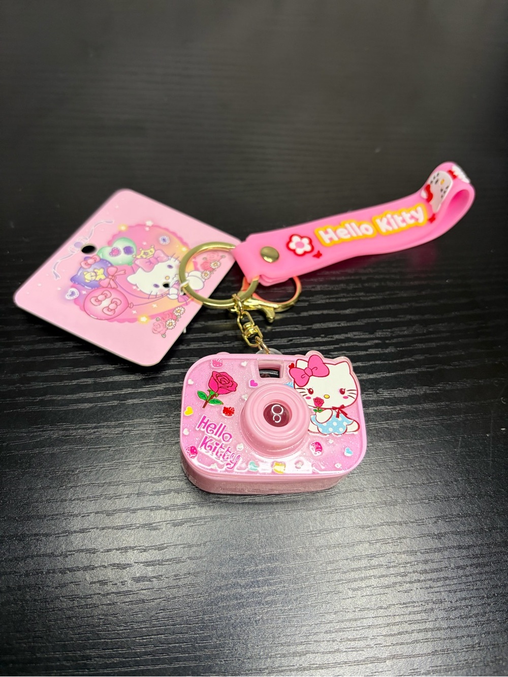 HelloKitty Pink Mini Camera Keychain with Light And View Finder Image Projector